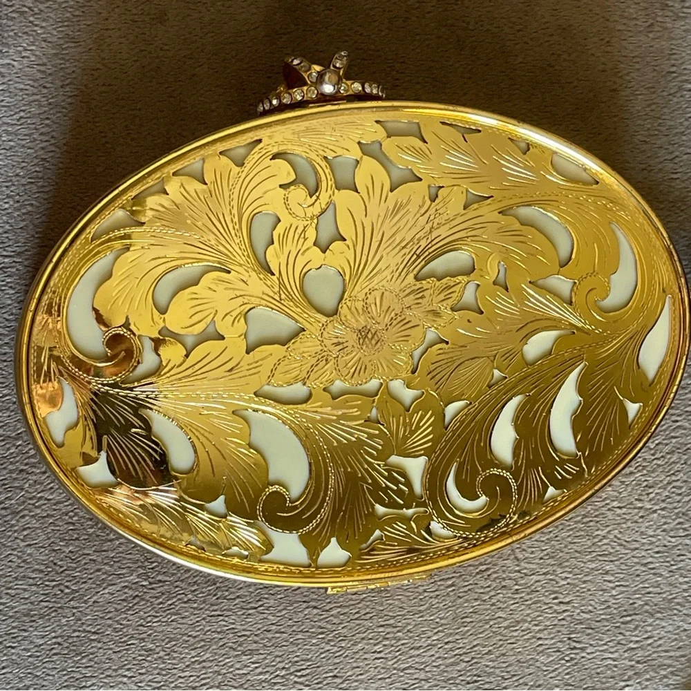 Vintage Italian Gold Metal Embossed Oval Evening Clutch with Tassel Wristlet